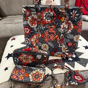 Vera Bradley Multicolor Floral Tote Set